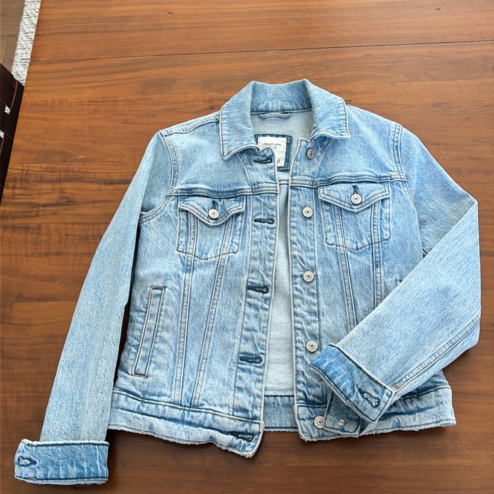Abercrombie & Fitch denim jacket XS women’s